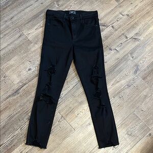 Abercrombie & Fitch Black Skinny Distressed Jeans